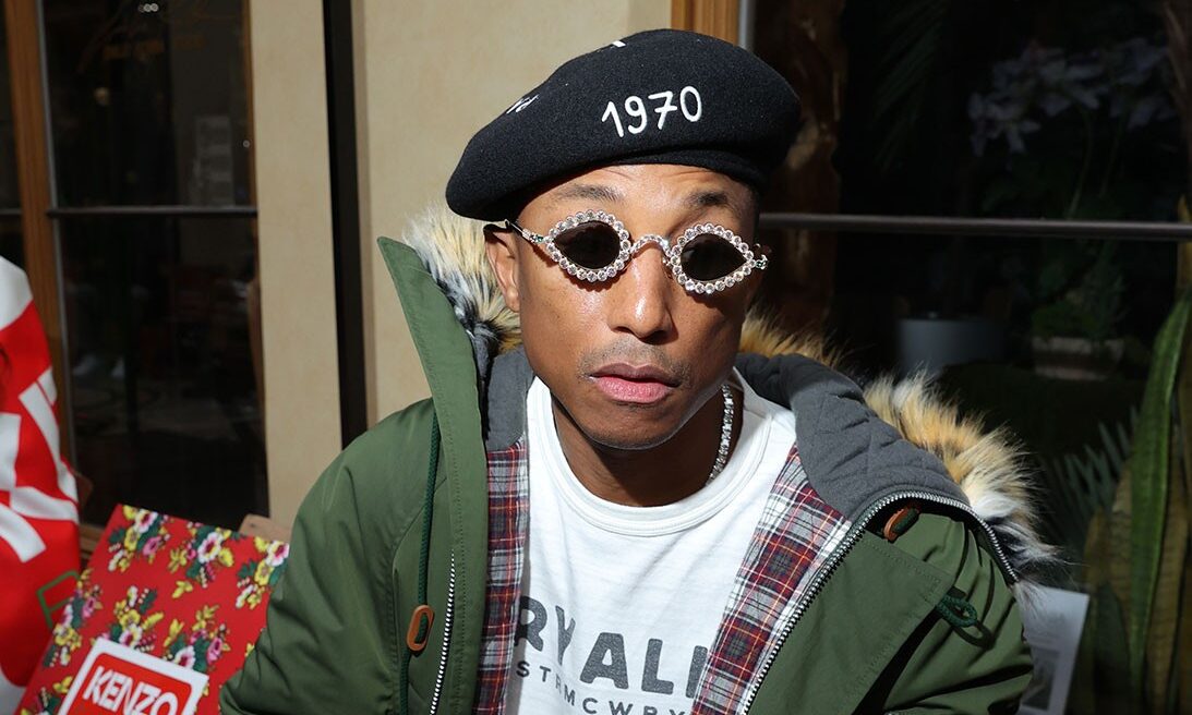 pharrell-williams’in-pirlanta-kaplamali-tiffany-&-co.-gunes-gozlukleri!