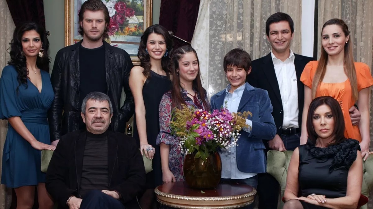 hazal-kaya’dan-dikkat-ceken-ask-i-memnu-itirafi!
