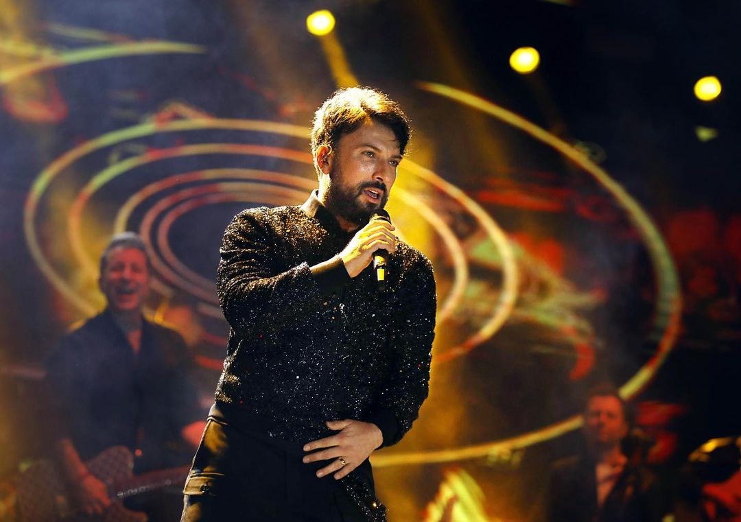 tarkan-sosyal-medyayi-salladi