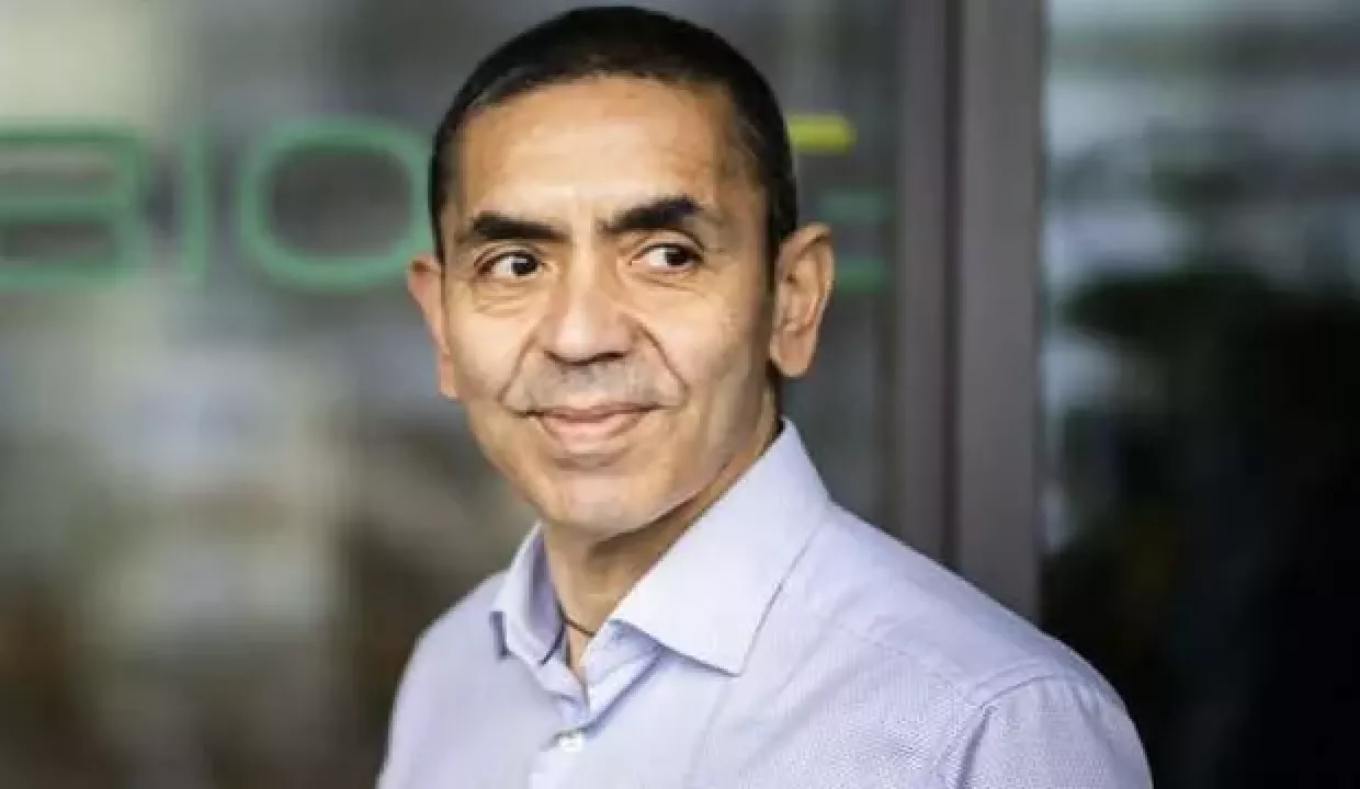 ugur-sahin’den-omicron-varyanti-icin-kritik-asi-aciklamasi 