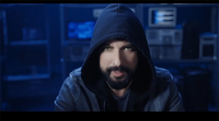  Tarkan ve Fazıl Say’dan doktorlara destek