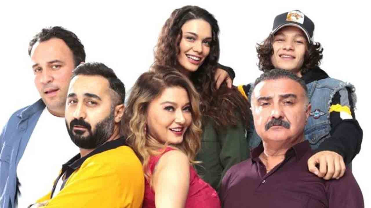kim-bu-aile?-filminin-vizyon-tarihi-belli-oldu!-kim-bu-aile?-filmi-konusu-ve-oyuncu-kadrosu