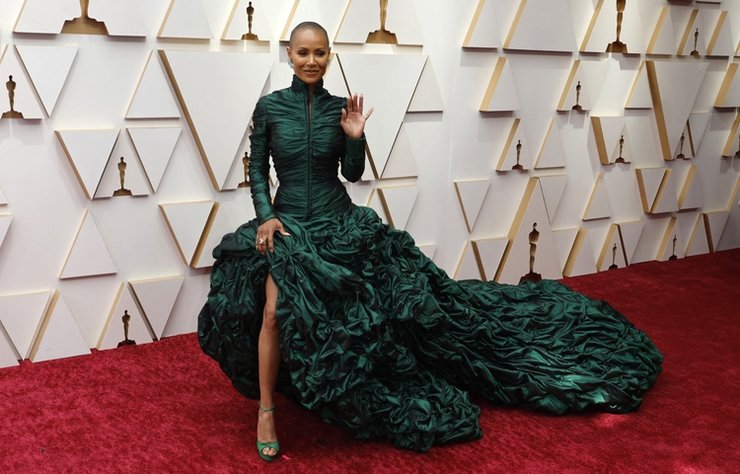 Jada Pinkett Smith’in Oscar Elbisesinin Arkasındaki Hikaye