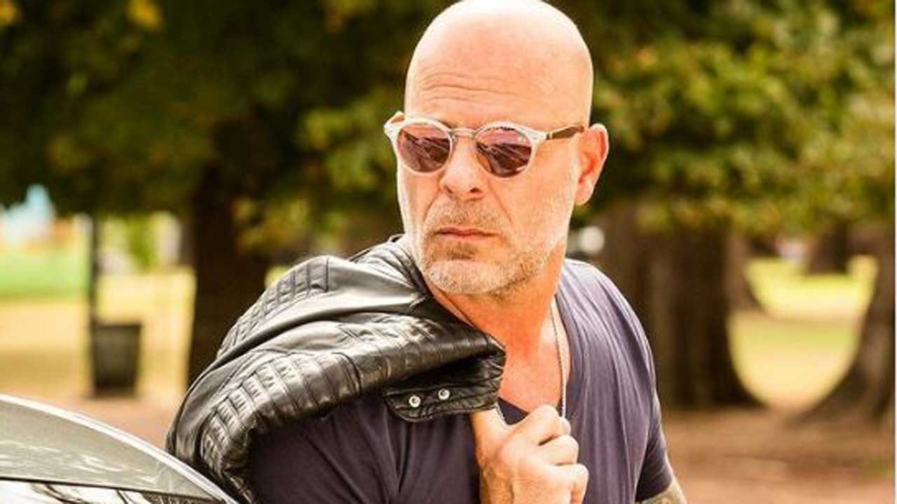 bruce-willis’in-afazi-hastaligi-sette-panige-neden-oldu:-yanlis-yere-silah-atesledi