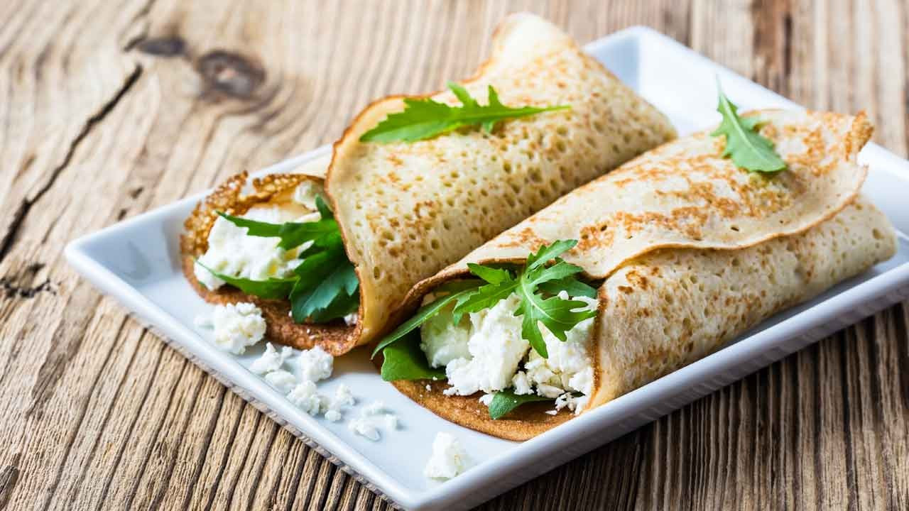 sebzeli-peynirli-krep-tarifi-nasil-yapilir?