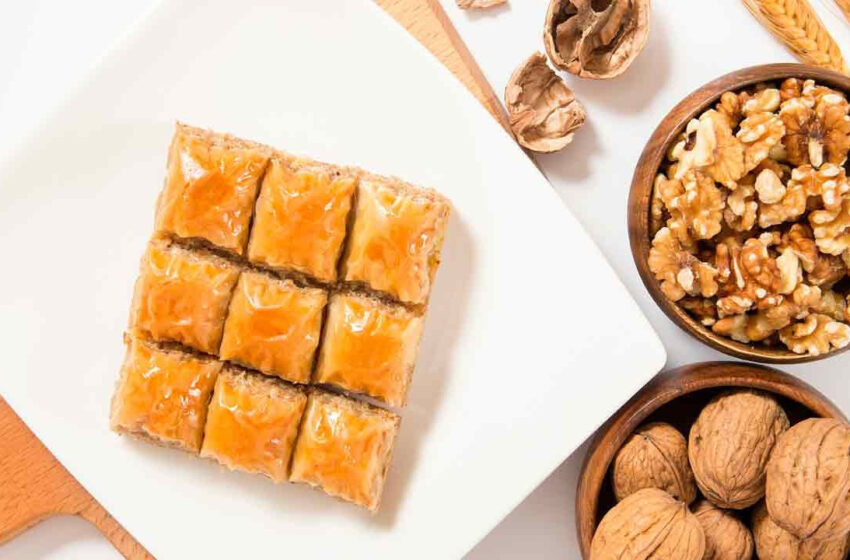 Cevizli baklava tarifi nasıl yapılır?