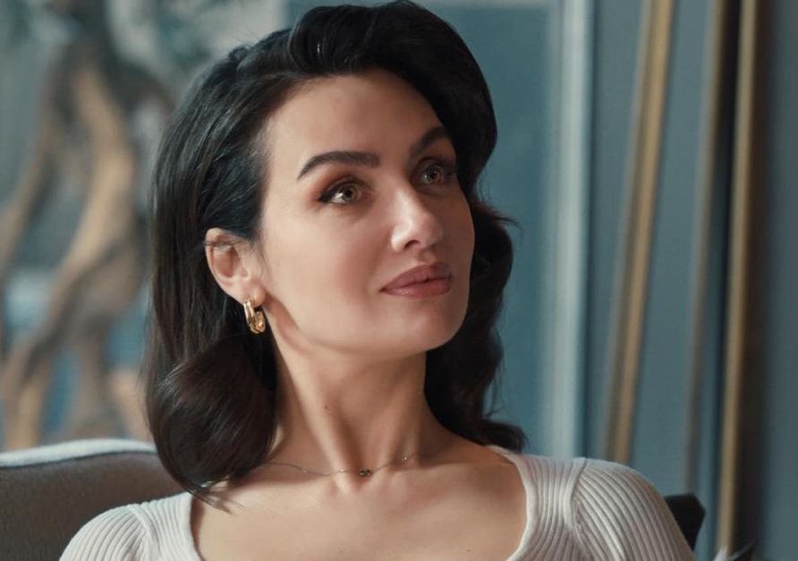 birce-akalay’dan-ibrahim-celikkol-aciklamasi:-o-benim-dostum,-mihre-de-arkadasim