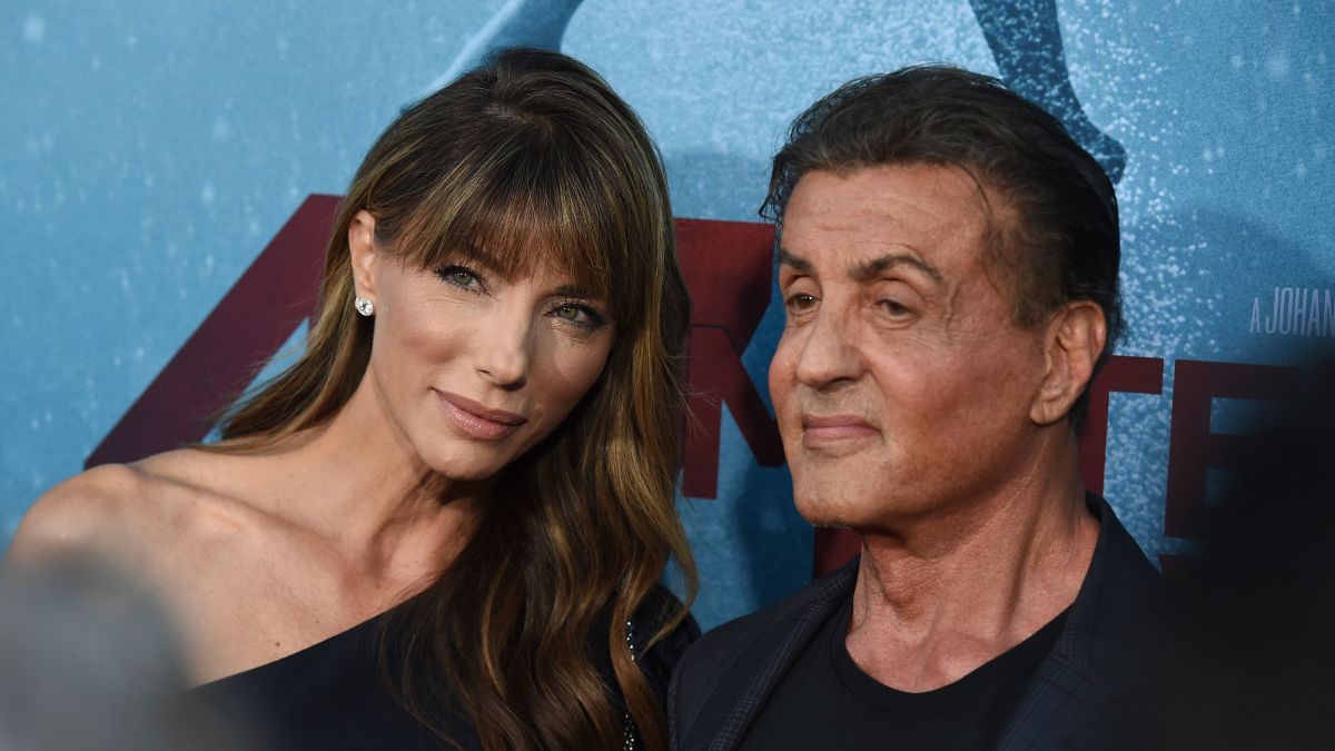 sylvester-stallone-ile-jennifer-flavin-25-yillik-evliliklerini-sona-erdiriyorlar!