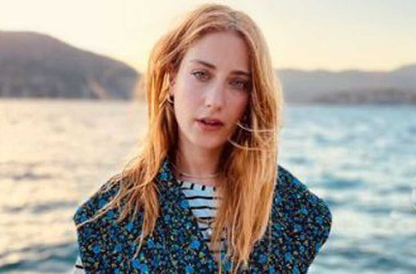 Hazal Kaya’dan Instagram’da dikkat çeken çeken paylaşım
