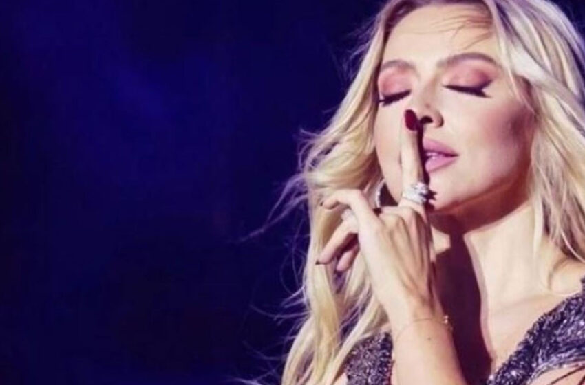 Hadise sahnede neden ağladı? Hadise ve Mehmet Dinçerler arasında neler oluyor?